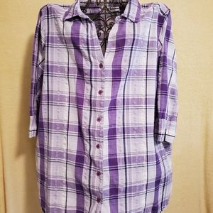 Women's shirt size 22W